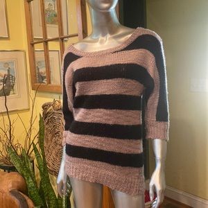 Bergdorf Goodman lightweight 3/4 sleeve knot stripped sweater